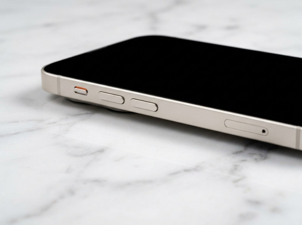 iPhone 13 (128GB) - White (Refurbished)