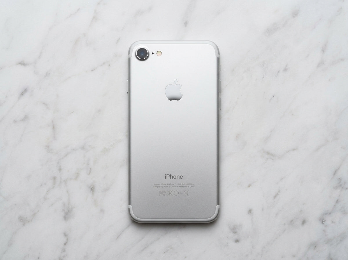 iPhone 7 (32GB) - Silver (Refurbished)
